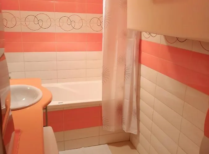 Bed and Breakfast Do Wynajecia - Podwislocze 24 Rzeszów